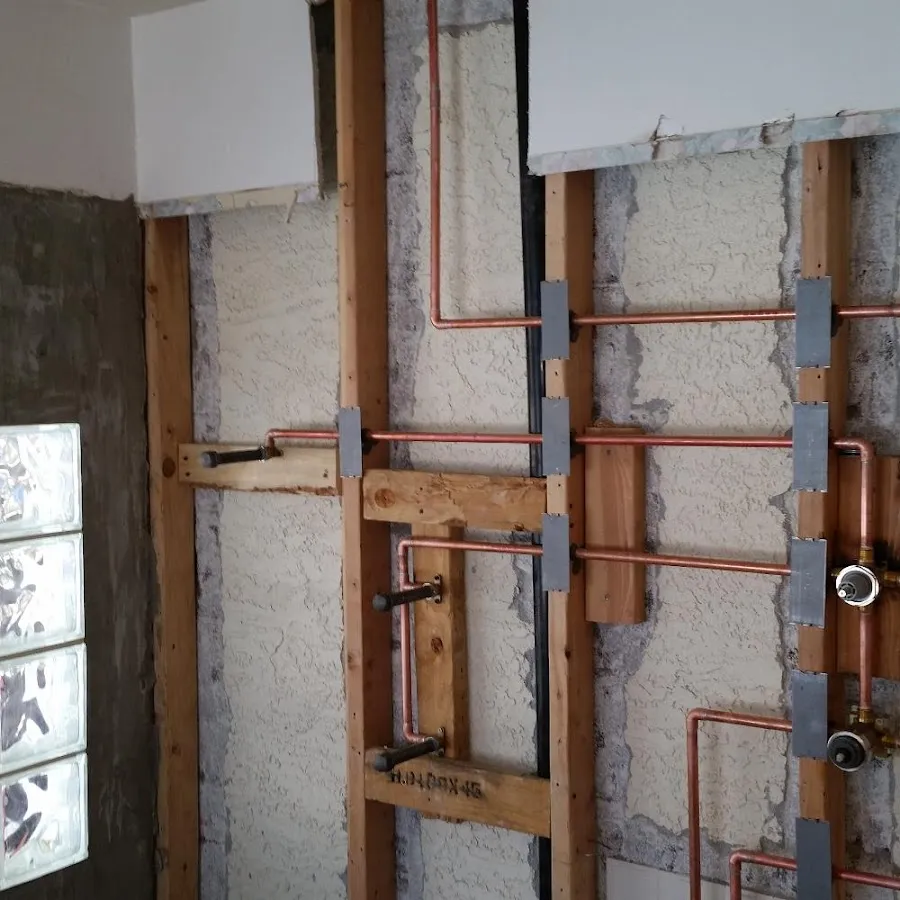 Copper pipe installation for Emergency Plumber in Stuttgart